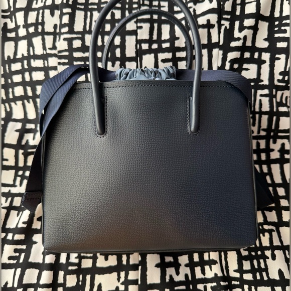 Kate Spade x Disney Alice in Wonderland Shopper Crossbody Bag - Picture 7 of 15